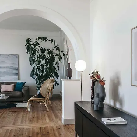 Apartment Palais Continental *